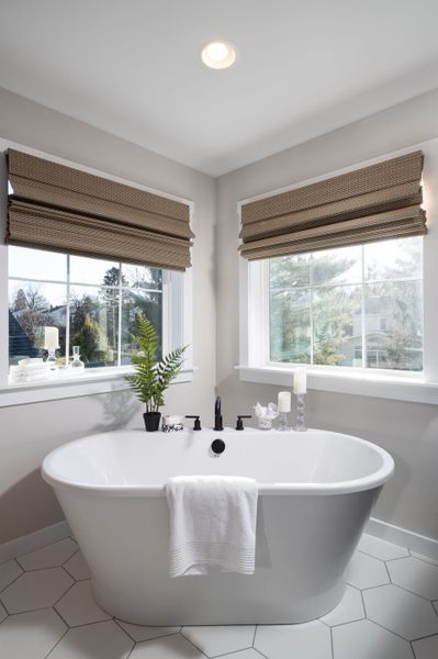 Representative furnished interior of a home built from the Sebastian by Keystone Custom Homes in Lakestone Cove, Belmont (Image 8).