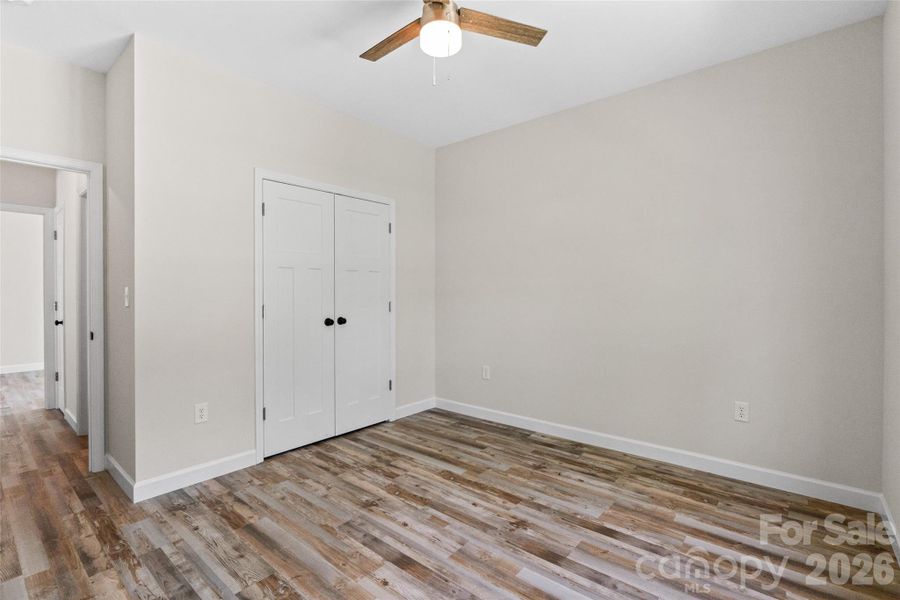 Spacious, unfurnished interior of a new home in , York (Image 22).
