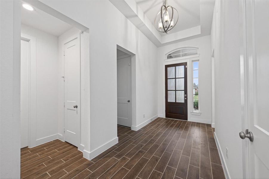 Spacious, unfurnished interior of a new home in Artavia, Conroe (Image 21).