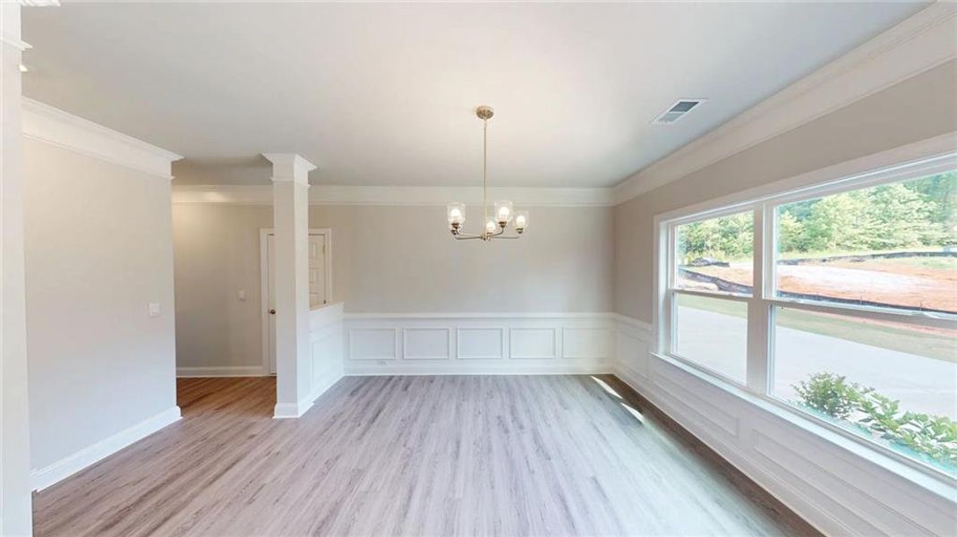 Spacious, unfurnished interior of a new home in Mirror Lake at South Harbour, Villa Rica (Image 28).
