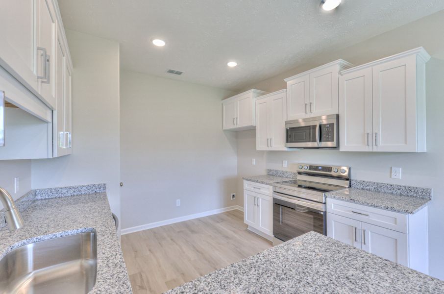 Furnished interior view inside a new home in Legacy Preserve, Tullahoma (Image 9). Furnished interior view inside a new home in Legacy Preserve, Tullahoma (Image 9).