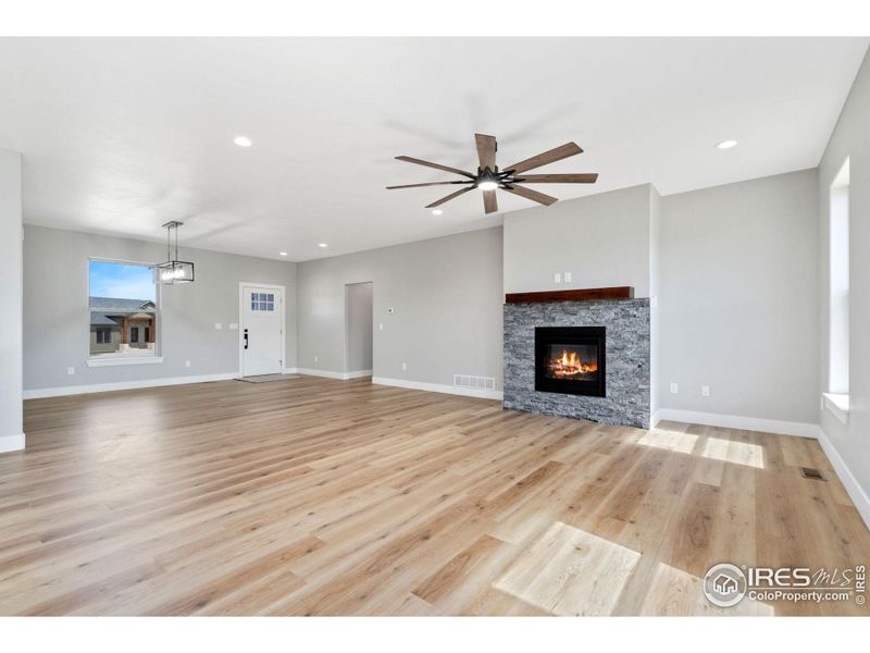 Spacious, unfurnished interior of a new home in , Fort Morgan (Image 13).