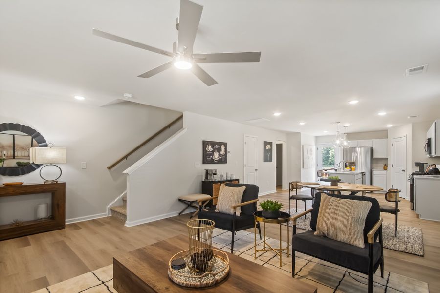 Representative furnished interior of a home built from the Haven by Veranda Homes in Pinehaven, Laurens (Image 8).
