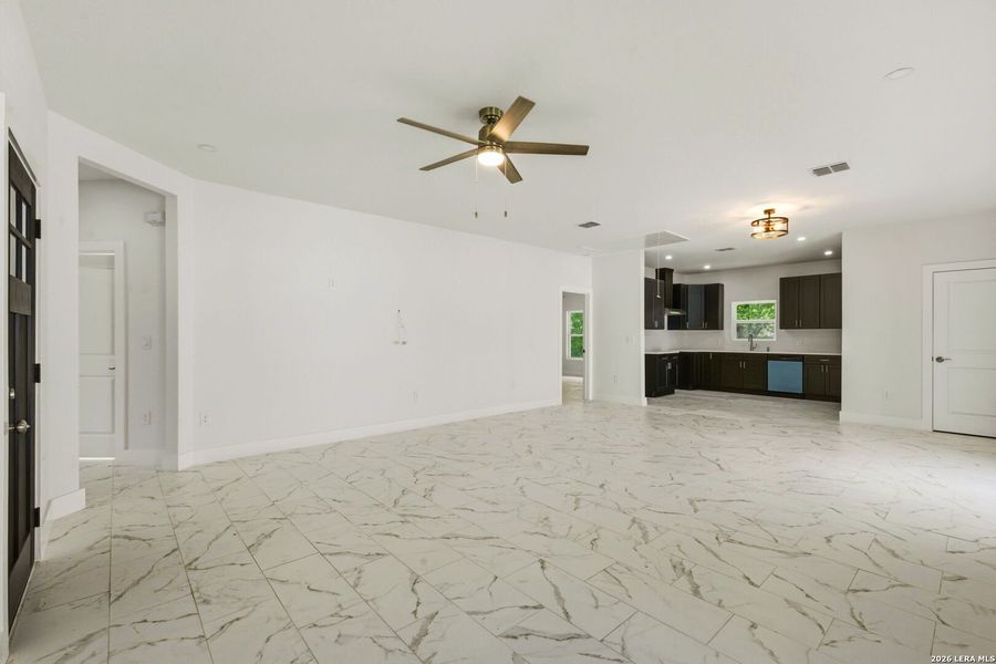 Spacious, unfurnished interior of a new home in , San Antonio (Image 28). Spacious, unfurnished interior of a new home in , San Antonio (Image 28).