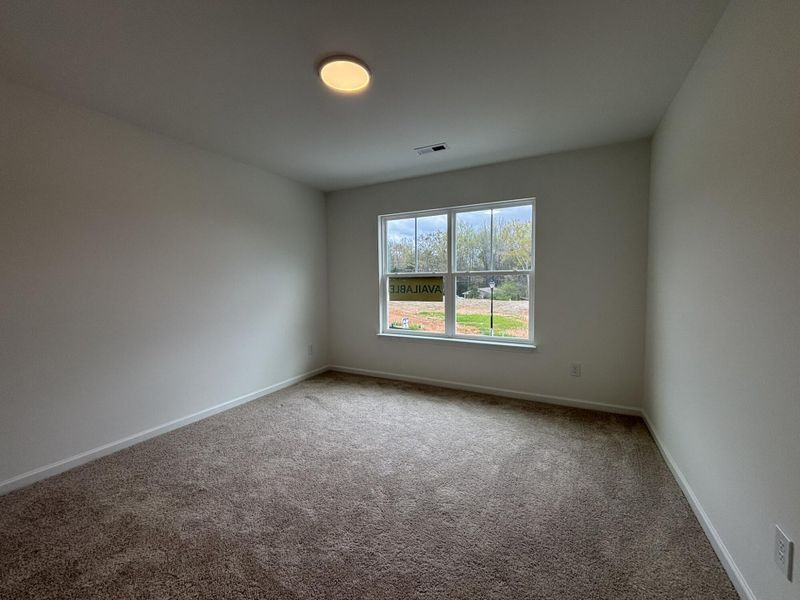 Spacious, unfurnished interior of a new home in CraigStone, Woodruff (Image 11).