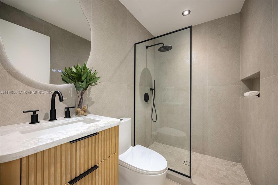 Furnished interior view inside a new home in , Miami (Image 7).