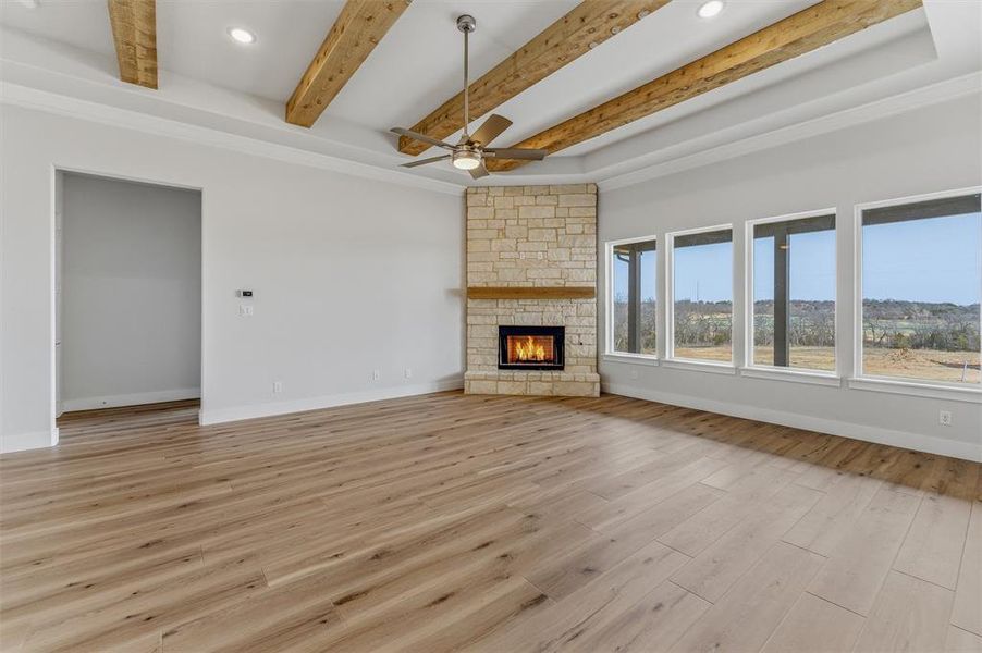 Spacious, unfurnished interior of a new home in Eagle Ridge Estates, Weatherford (Image 15).