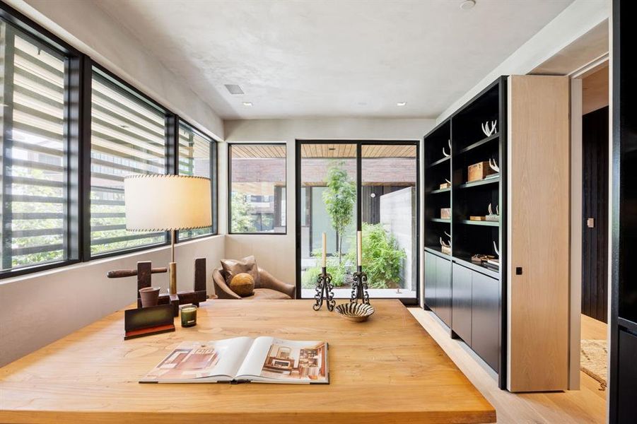 Furnished interior view inside a new home in , Fort Worth (Image 5).