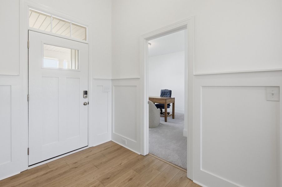 Spacious, unfurnished interior of a new home in Sidbury Landing, Wilmington (Image 23).