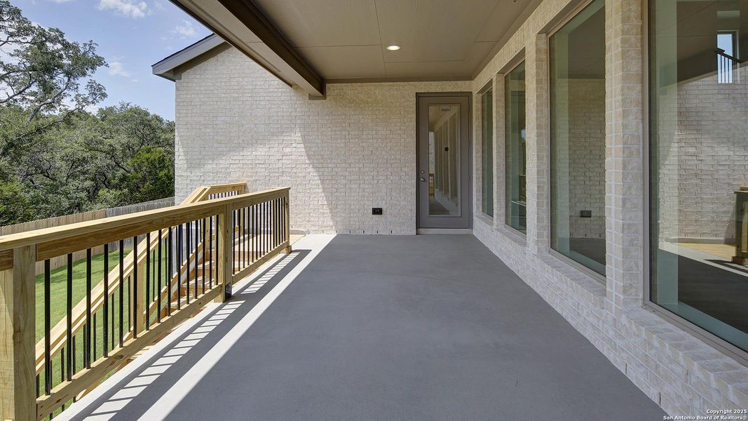 Image 36 of a home in Stevens Ranch 55'.