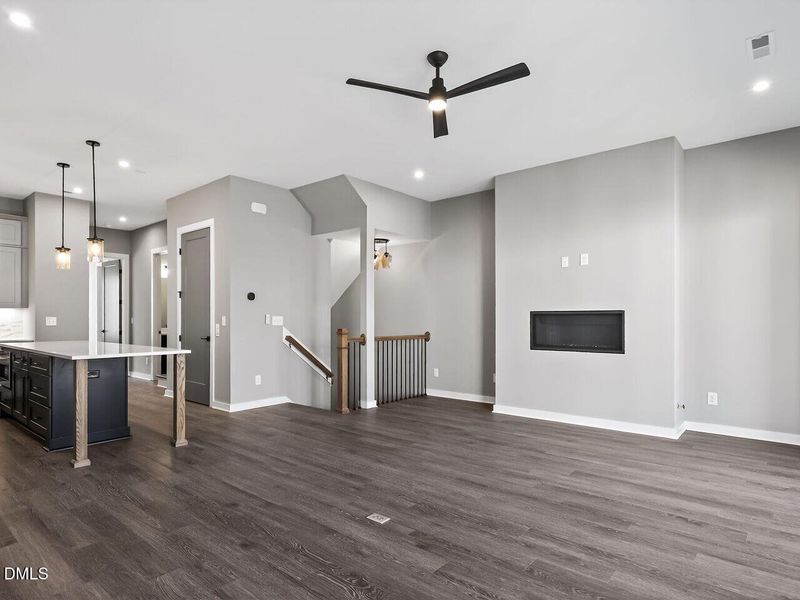 011-1280x960-living-room 011-1280x960-living-room