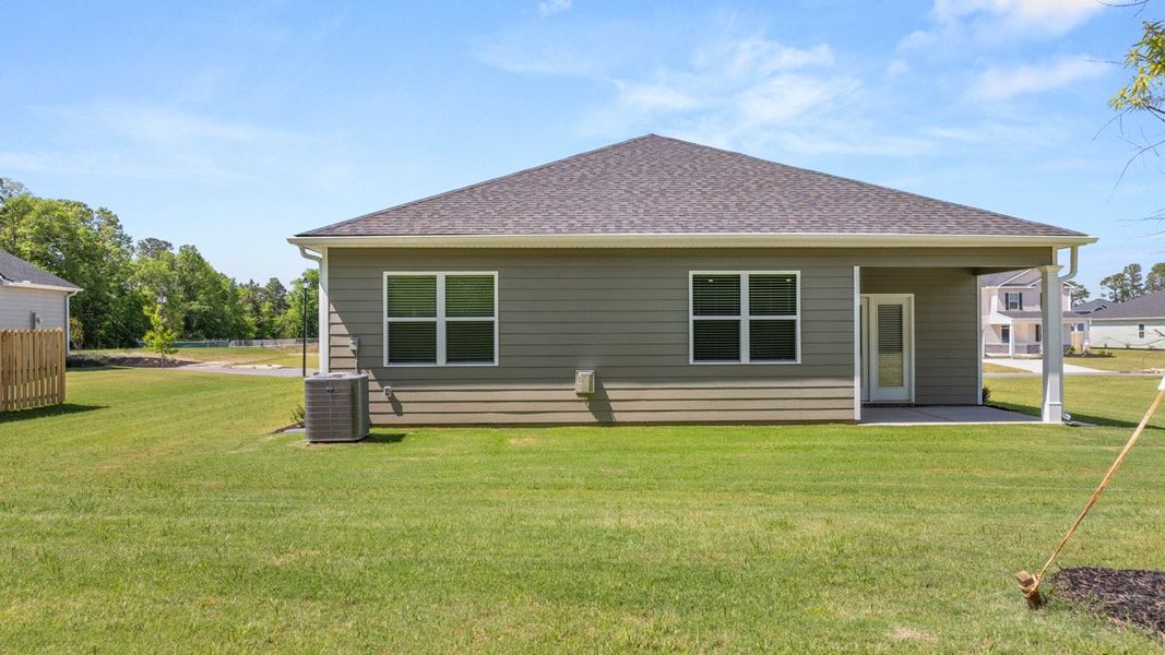 Exterior details and patio area of a home in Chukker Creek Landing, Aiken (Image 3).