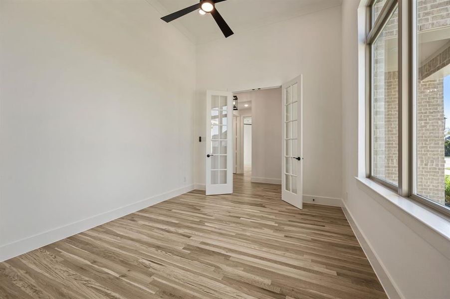Spacious, unfurnished interior of a new home in LeTara, Haslet (Image 26).