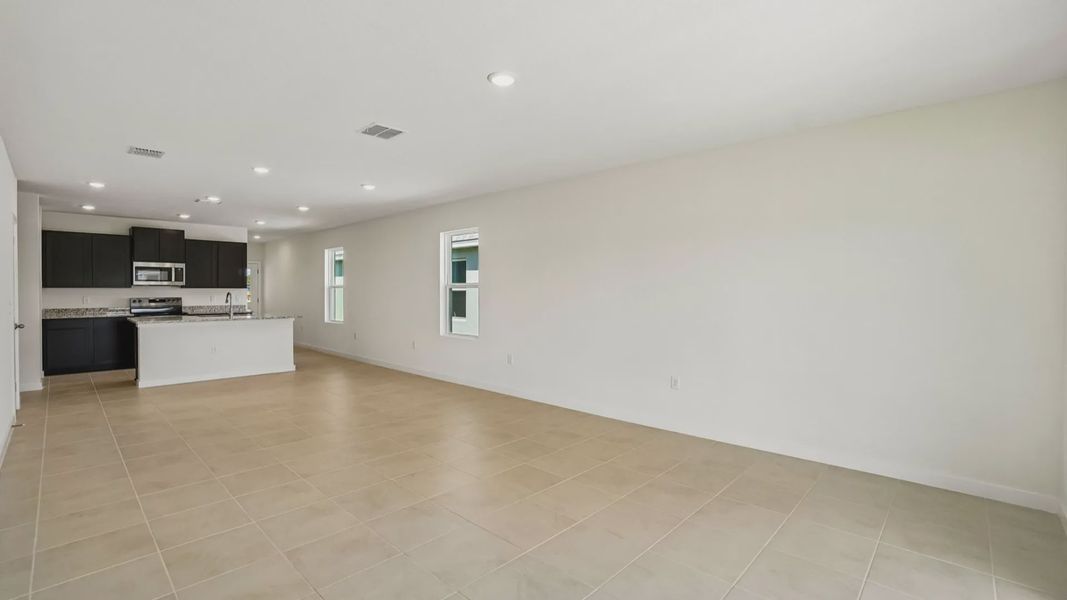 Furnished interior view inside a new home in Willowbrook North, Winter Haven (Image 9).