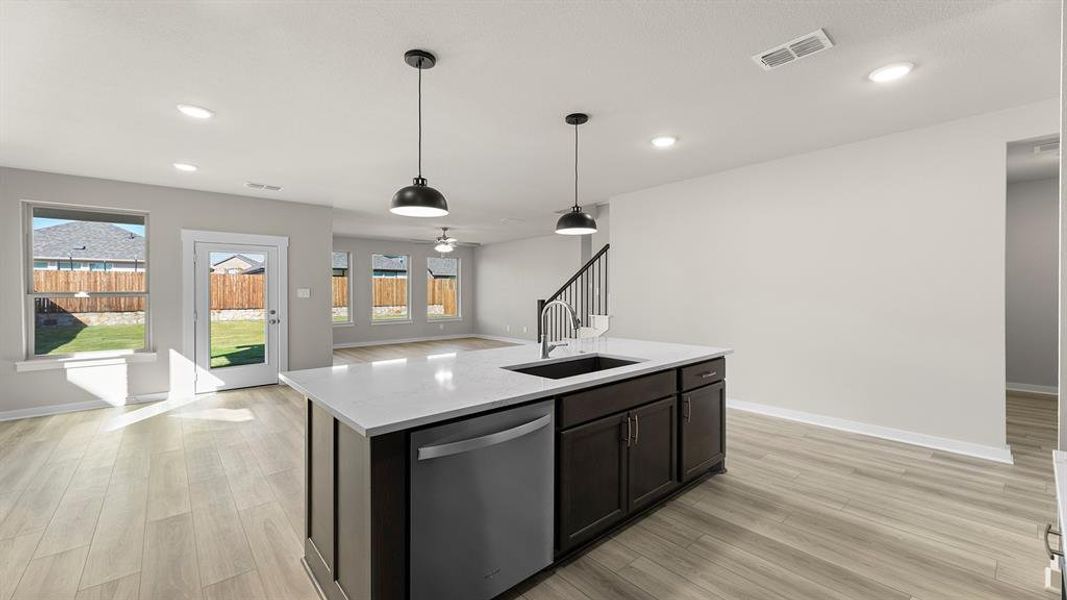 08. 1632 Elle - Kitchen (4)