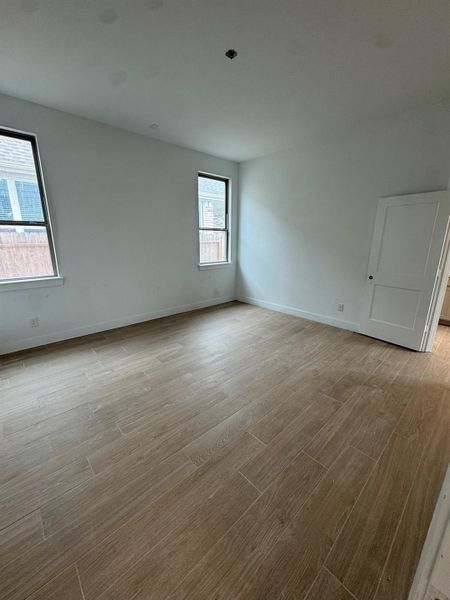 Spacious, unfurnished interior of a new home in , Conroe (Image 26). Spacious, unfurnished interior of a new home in , Conroe (Image 26).