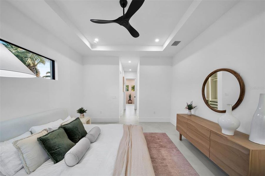 Furnished interior view inside a new home in , Cape Coral (Image 16).