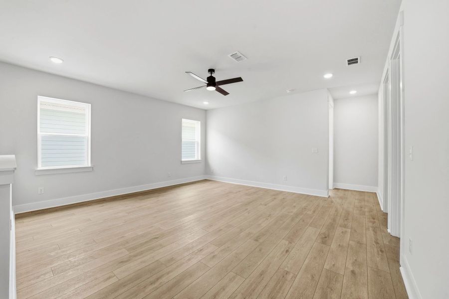 Spacious, unfurnished interior of a new home in Blue Heron Retreat, Little River (Image 23). Spacious, unfurnished interior of a new home in Blue Heron Retreat, Little River (Image 23).