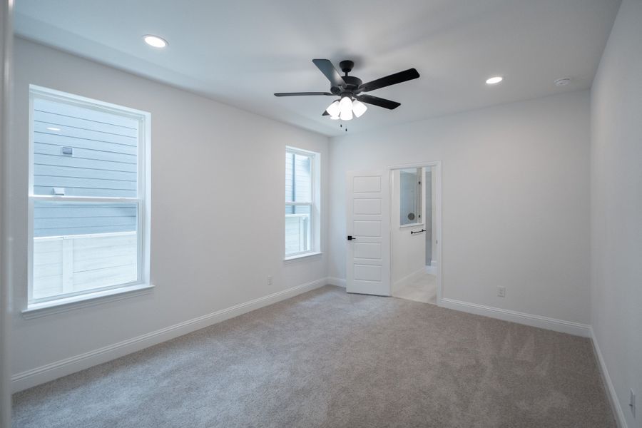 Spacious, unfurnished interior of a new home in Treeline, Justin (Image 15). Spacious, unfurnished interior of a new home in Treeline, Justin (Image 15).