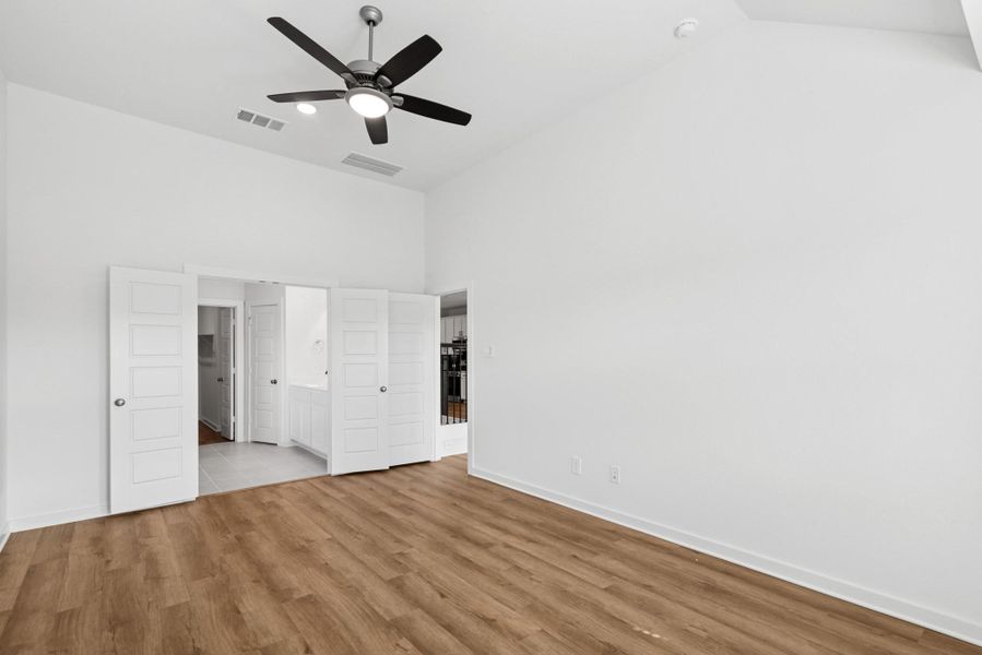 Spacious, unfurnished interior of a new home in Magnolia Ridge, Magnolia (Image 16). Spacious, unfurnished interior of a new home in Magnolia Ridge, Magnolia (Image 16).