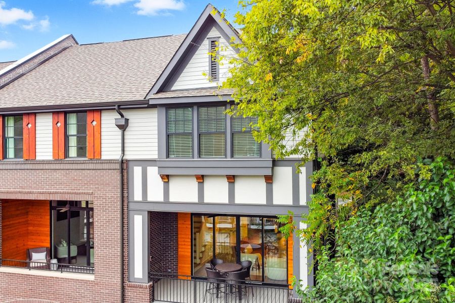 Image 30 of a home in . Image 30 of a home in .