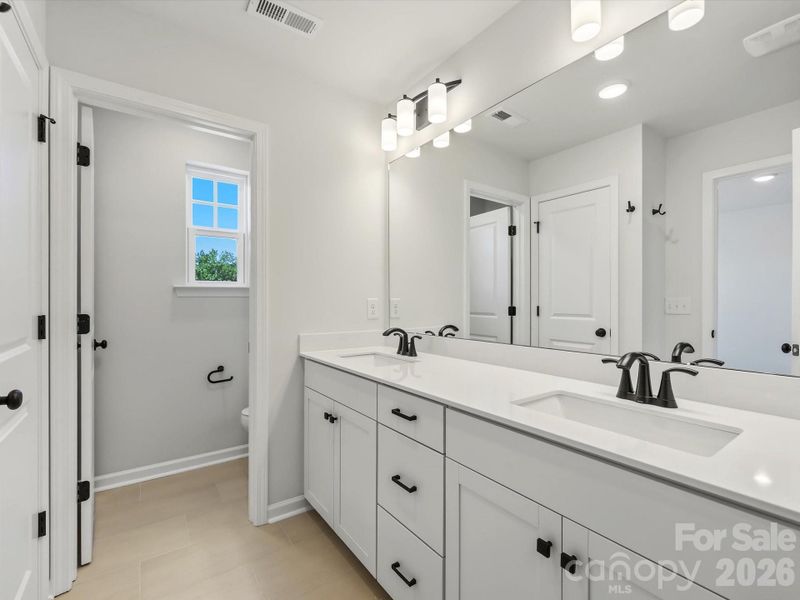 Owner's Bathroom