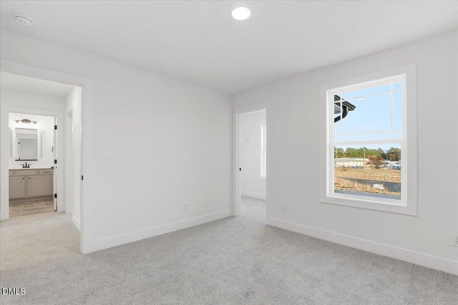 41-105 Brighton St-41