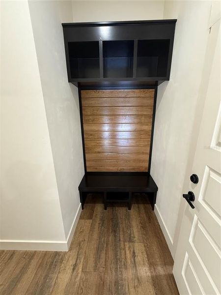 Close-up of interior finishes inside a home in , High Springs (Image 19).