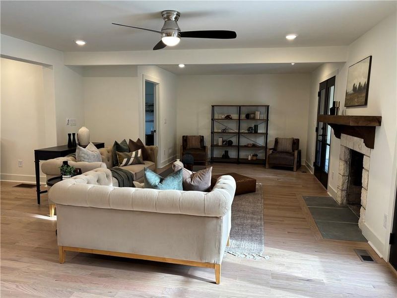 Furnished interior view inside a new home in , Roswell (Image 8).