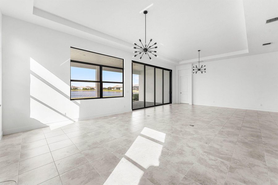 Spacious, unfurnished interior of a new home in , Port St. Lucie (Image 28).