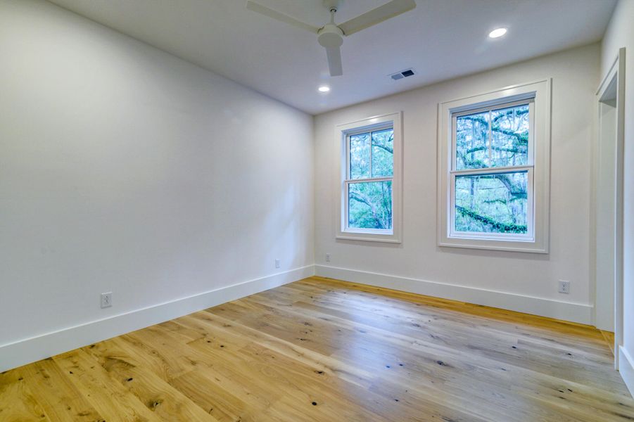 Spacious, unfurnished interior of a new home in , Seabrook Island (Image 44).