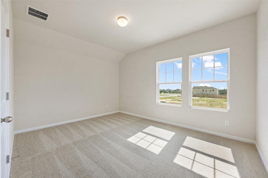 Spacious, unfurnished interior of a new home in The Cottages at La Cima, San Marcos (Image 23). Spacious, unfurnished interior of a new home in The Cottages at La Cima, San Marcos (Image 23).