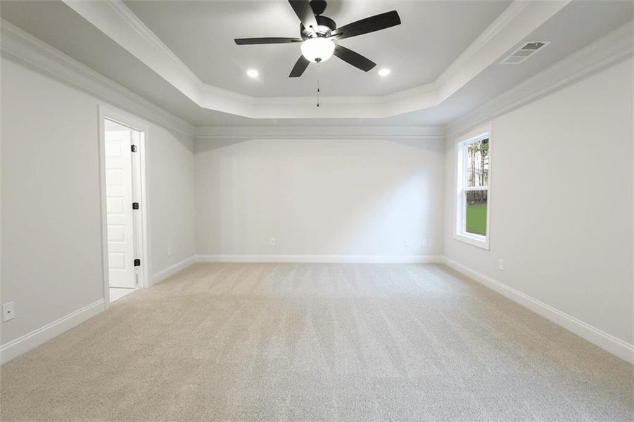 Spacious, unfurnished interior of a new home in Red Oak Ridge, Loganville (Image 11).