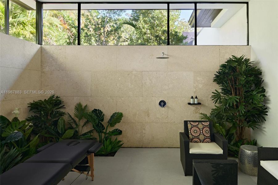 Exterior details and patio area of a home in , Pinecrest (Image 25).