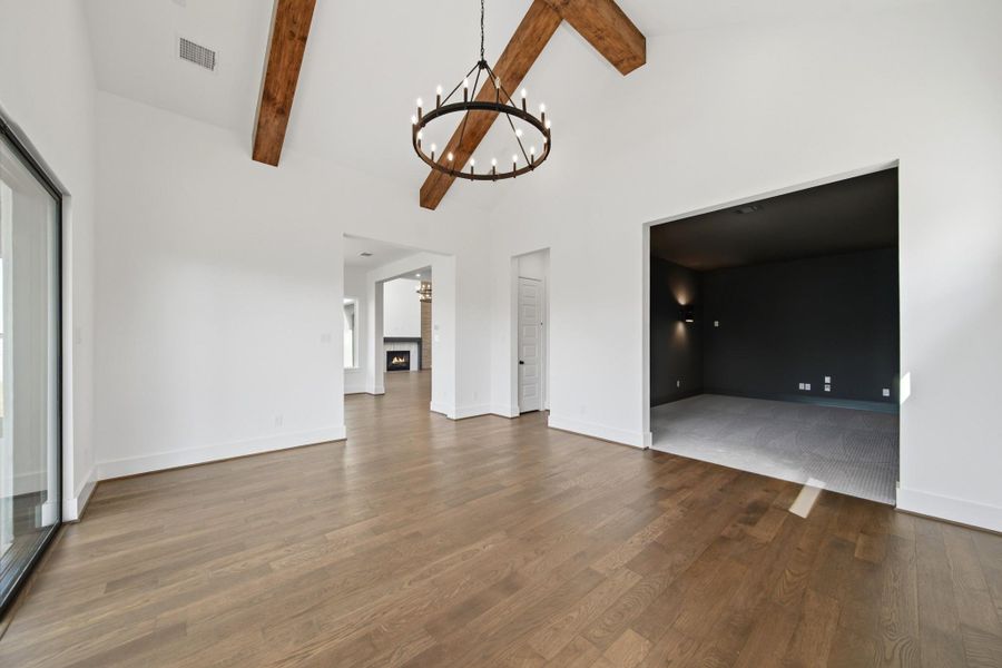 Spacious, unfurnished interior of a new home in Legacy, League City (Image 47).