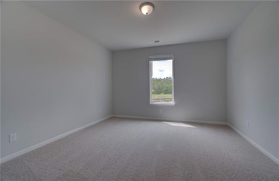 Spacious, unfurnished interior of a new home in Copperfield, Locust Grove (Image 15).