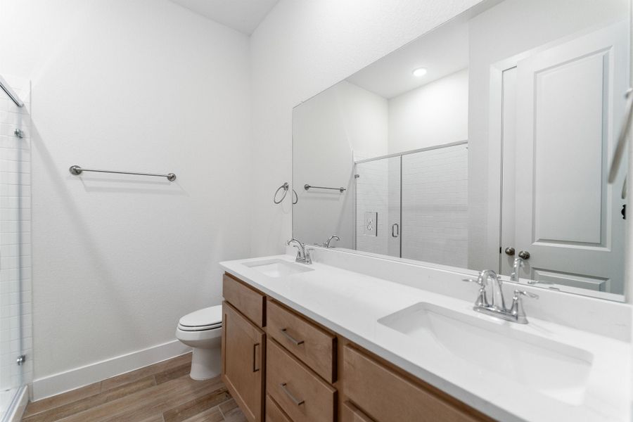 Furnished interior view inside a new home in Westwood, League City (Image 13).