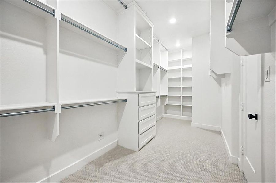 2720AmberLn220E017 2720AmberLn220E017