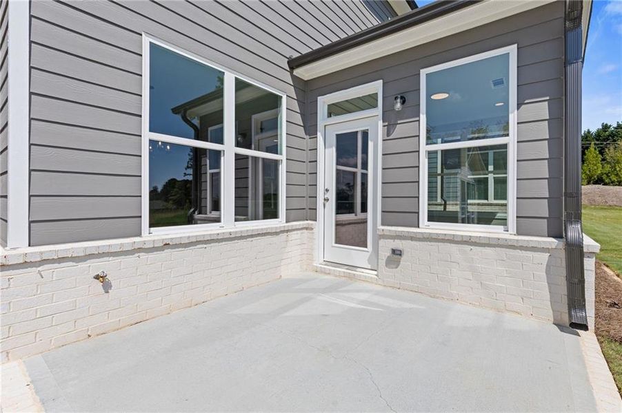 Exterior details and patio area of a home in , Dacula (Image 3).