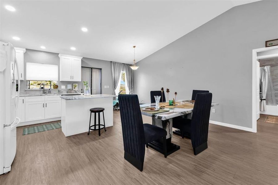 Furnished interior view inside a new home in , Arcadia (Image 8).