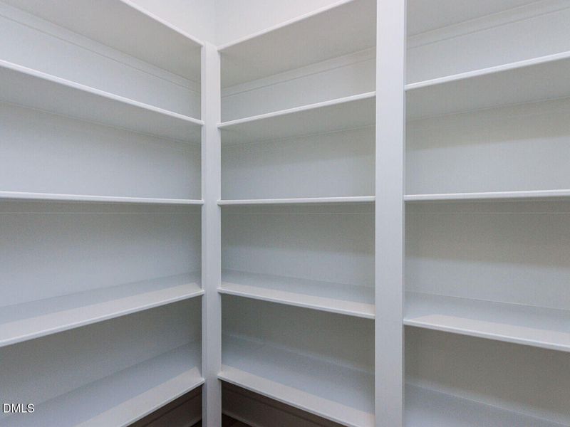 014-1280x960-pantry 014-1280x960-pantry