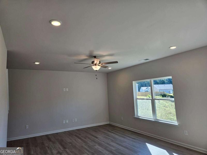 Spacious, unfurnished interior of a new home in Maddox Station, Eatonton (Image 19). Spacious, unfurnished interior of a new home in Maddox Station, Eatonton (Image 19).