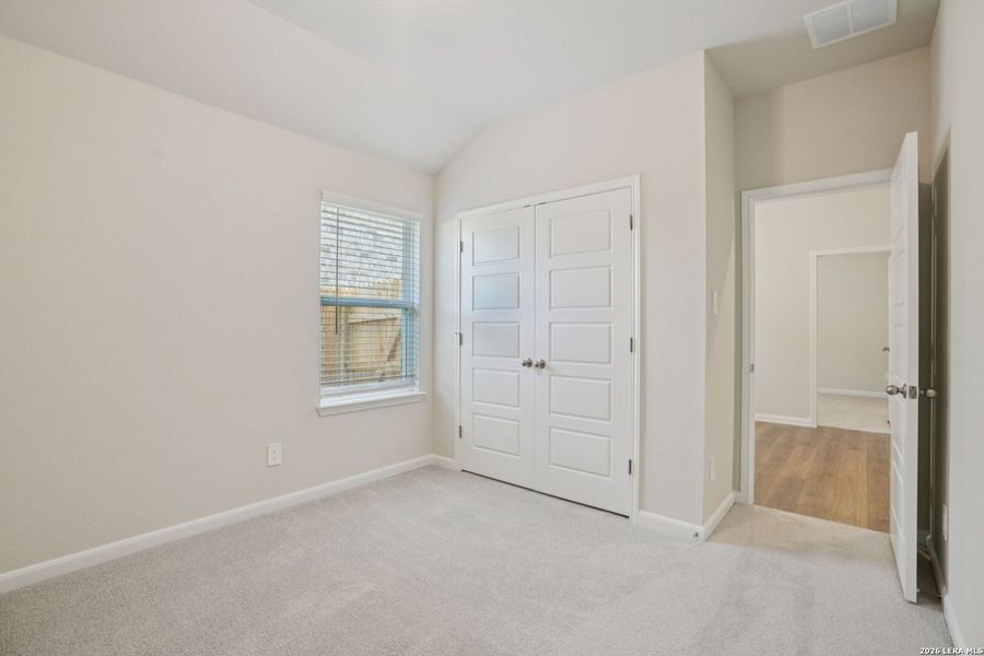 Spacious, unfurnished interior of a new home in Sagebrooke - Premier Series, San Antonio (Image 34).