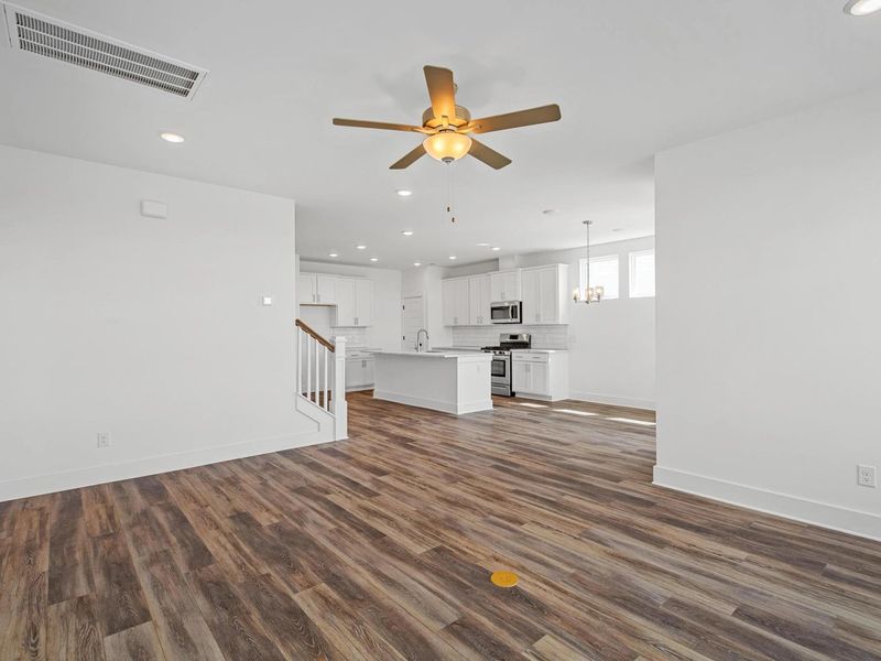 Representative unfurnished interior of a home built from the The Cedar D by Davidson Homes LLC in Rayburn Valley, San Antonio (Image 18).