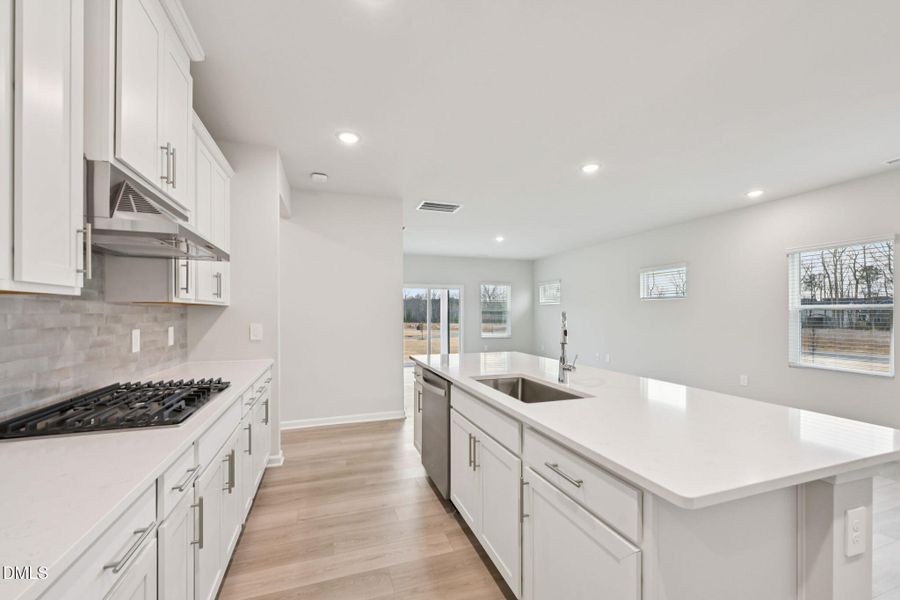 8 - Kitchen