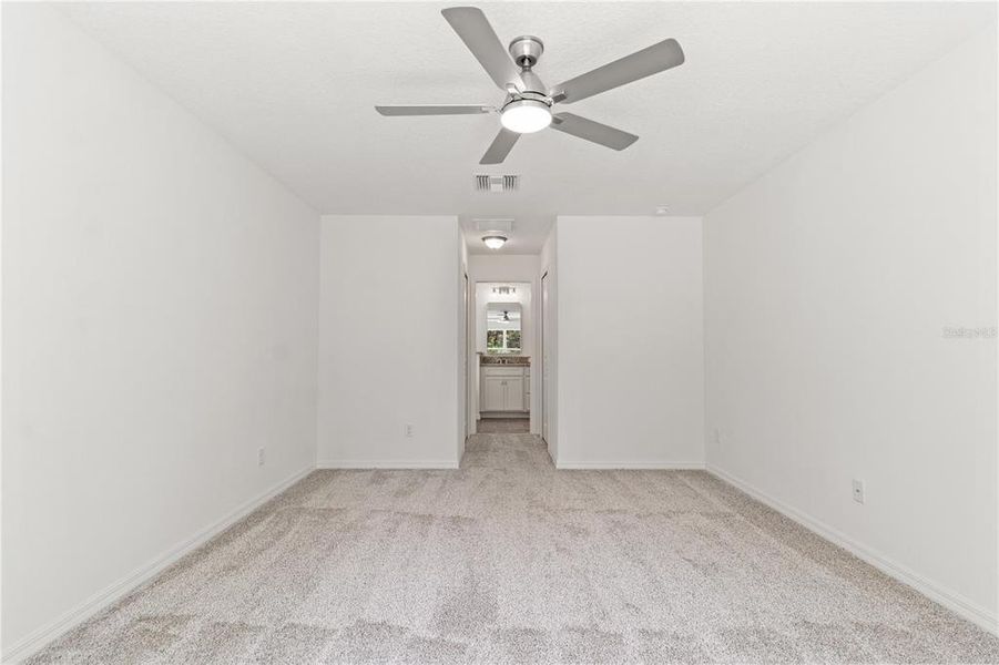 Spacious, unfurnished interior of a new home in , Brooksville (Image 15).