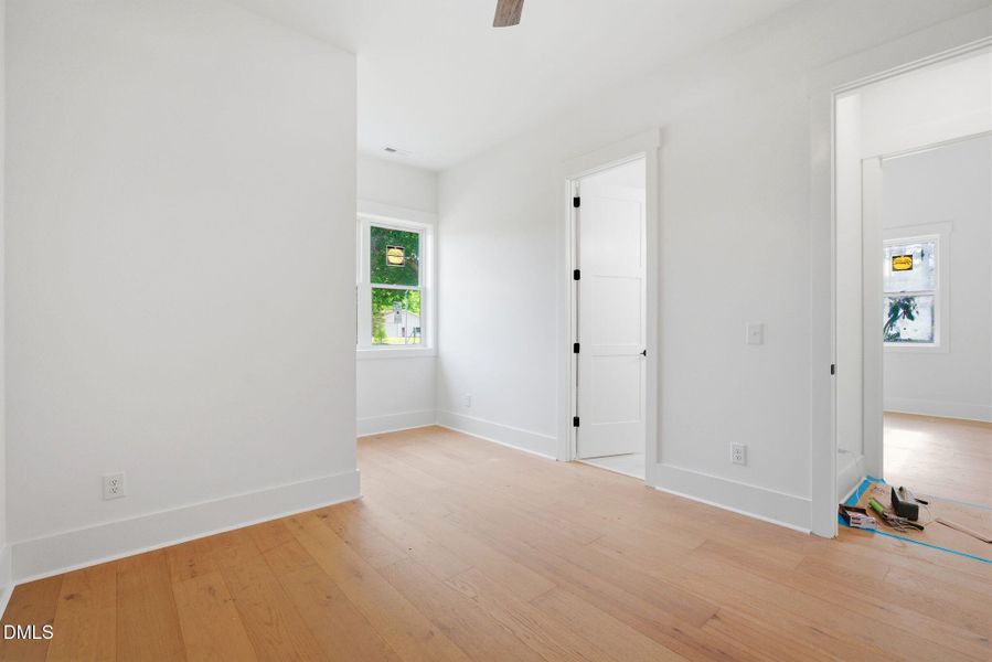 44-web-or-mls-dsc06637