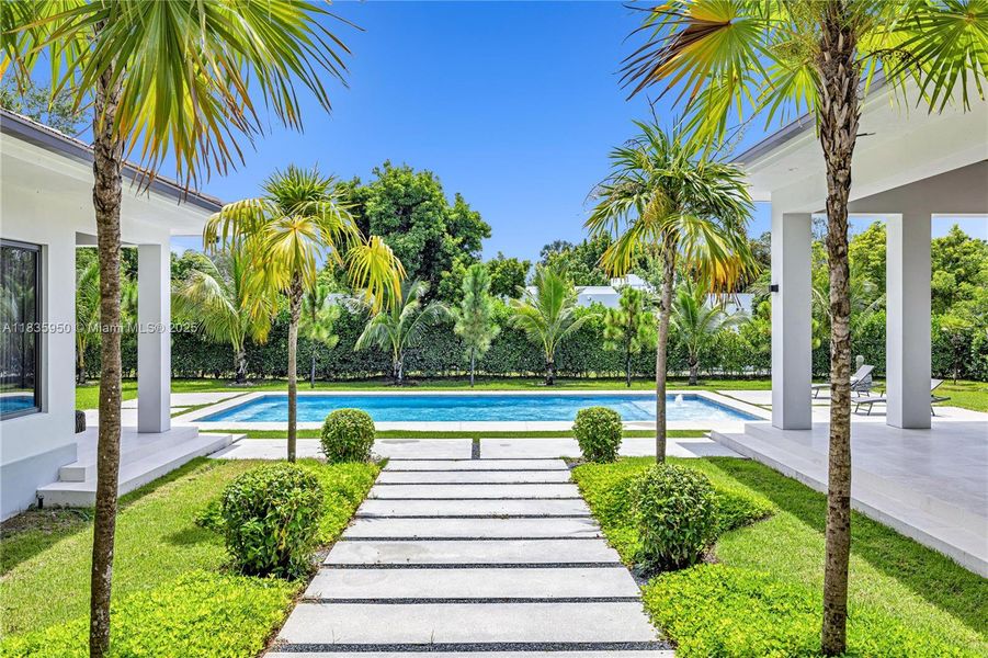 Image 32 of a home in .