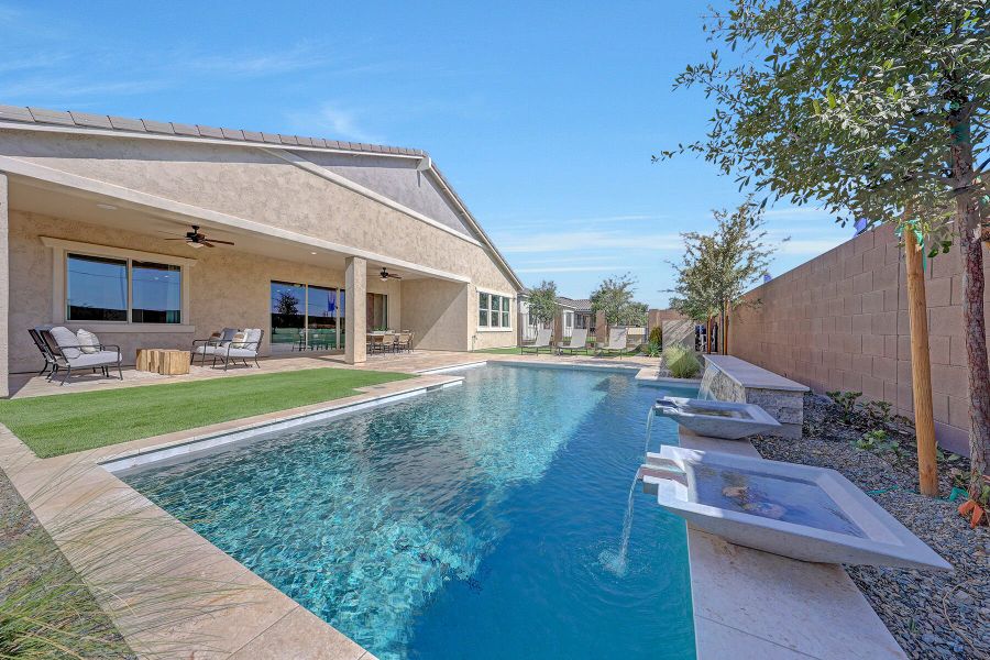Representative exterior details of a home built from the Crimson by Mattamy Homes in Miravida, Surprise (Image 26).