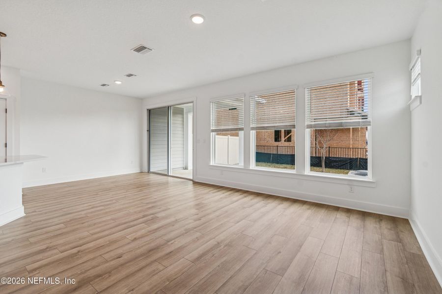 Spacious, unfurnished interior of a new home in Kettering at eTown - Traditional Collection, Jacksonville (Image 24).